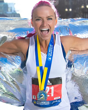 iFIT Trainer Ashley Paulson Wins Top American Female at LA Marathon